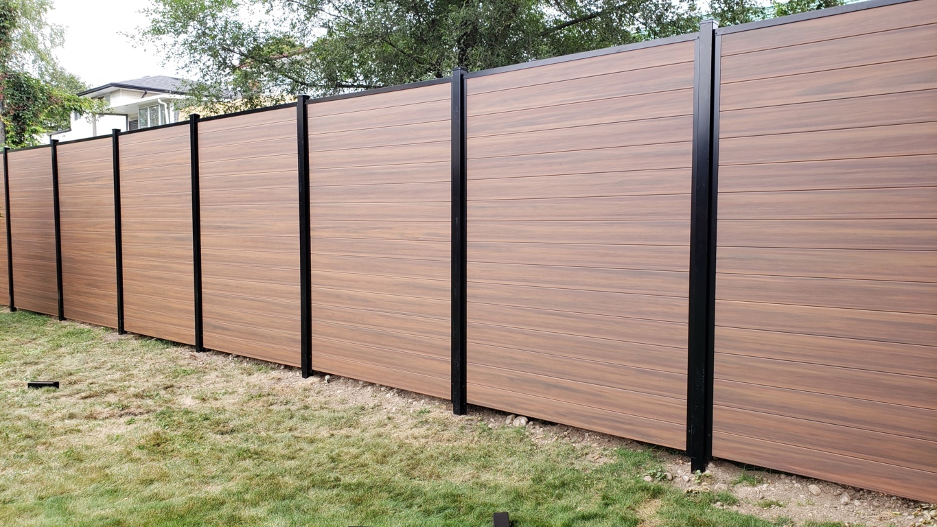 Brown-Vinyl-Fence.jpg