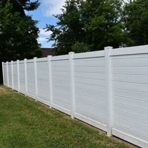 Horizontal Vinyl Fence White Installed in Toronto