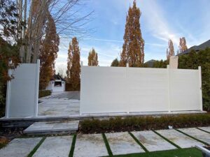 Privacy Horizontal White Slat Aluminum Fence Installed in Richmond Hill