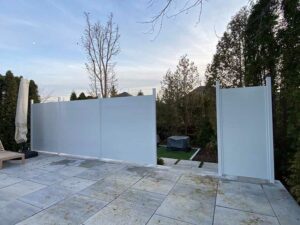 White Privacy Horizontal Slat Aluminum Fence Installed in Richmond Hill